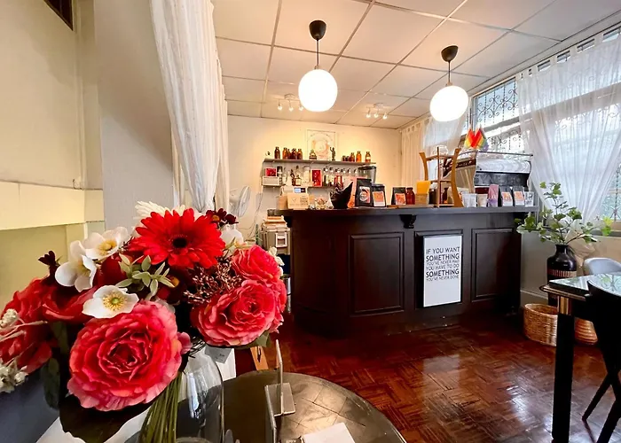 4 June&co The Cafe Alloggio in famiglia *